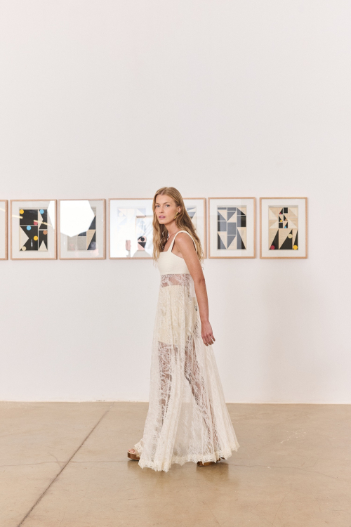 VESTIDO RENDA AURA